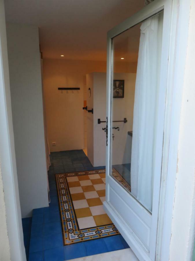 לינה וארוחת בוקר Uzès L'Oustalet מראה חיצוני תמונה